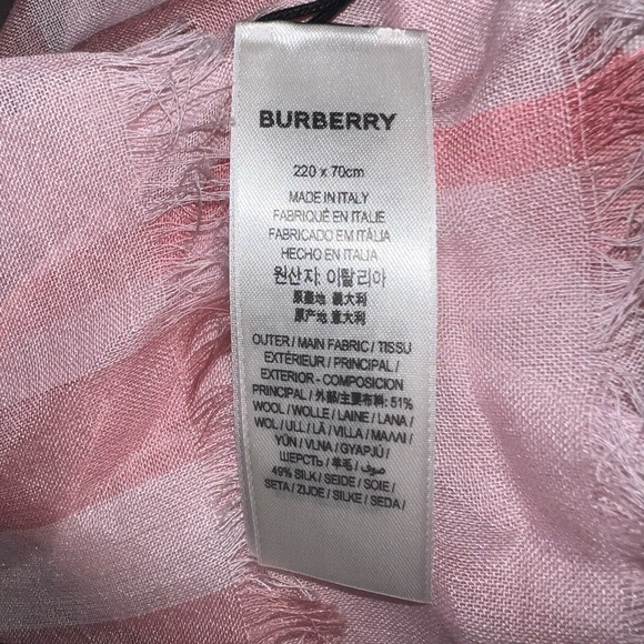 Burberry Pink Checkered Scarf - Picture 4 of 7